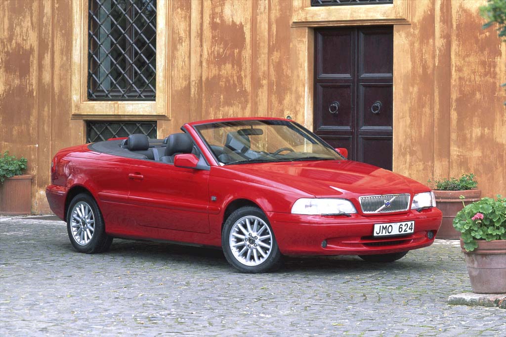 download 99 Volvo C70 workshop manual