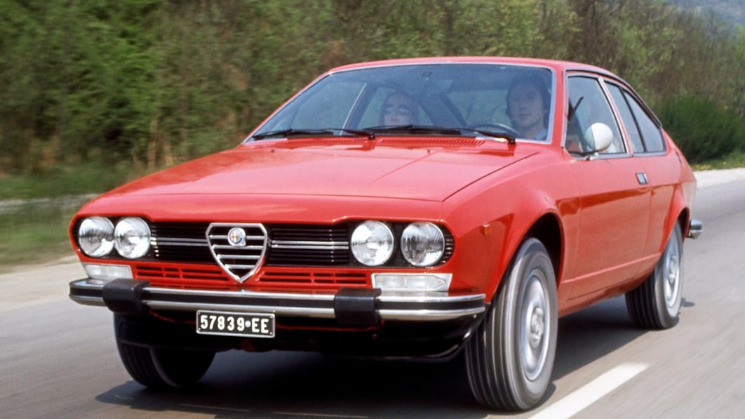 download Alfa Romeo Alfetta able workshop manual