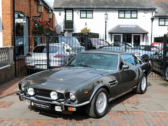 download Aston Martin V8 Saloon able workshop manual