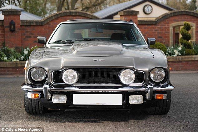 download Aston Martin V8 Saloon workshop manual