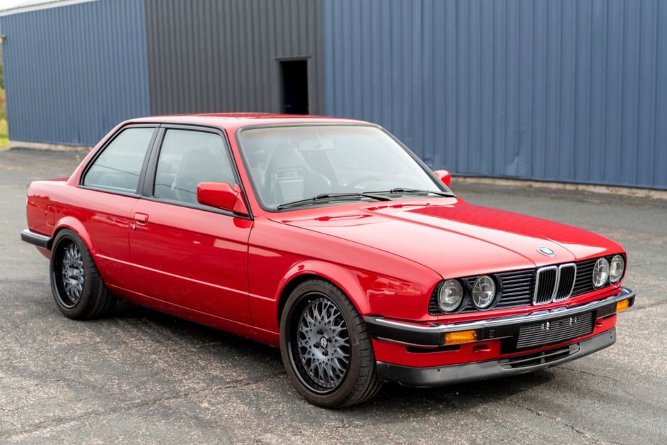 download BMW 3 325e workshop manual