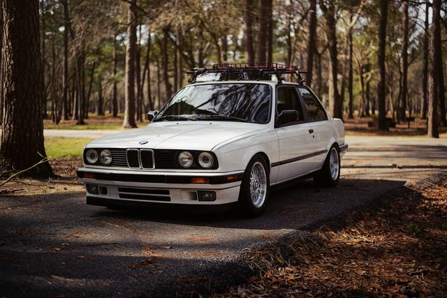 download BMW 3 Series E30 500MB workshop manual