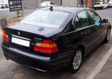 download BMW 325i is workshop manual