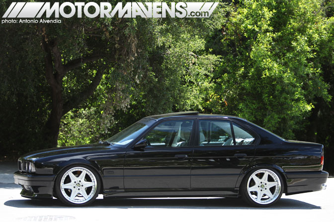 download BMW 5 E34 able workshop manual