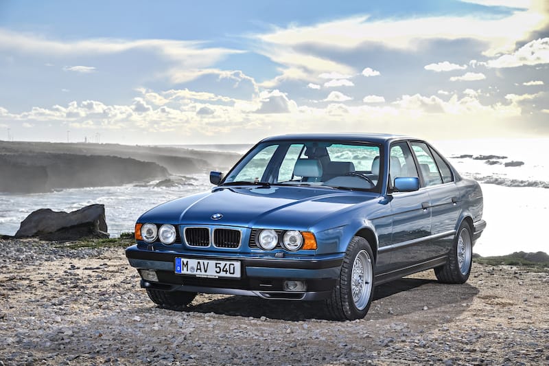 download BMW 5 Series E34 workshop manual