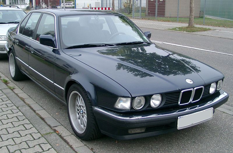 download BMW 7 E32 able workshop manual