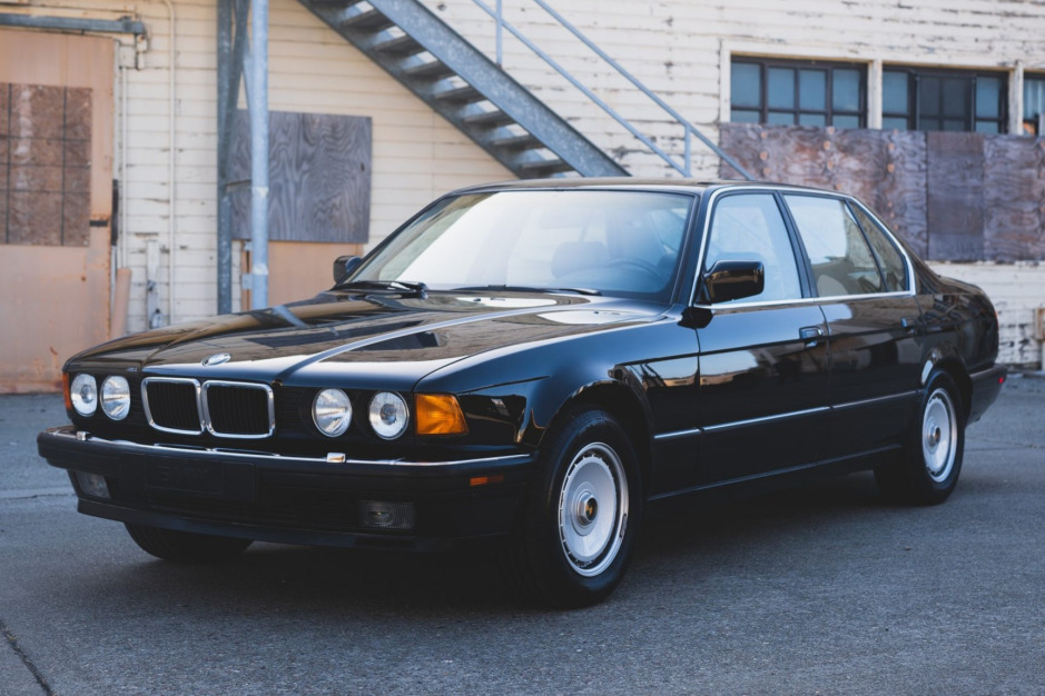 download BMW 750IL workshop manual