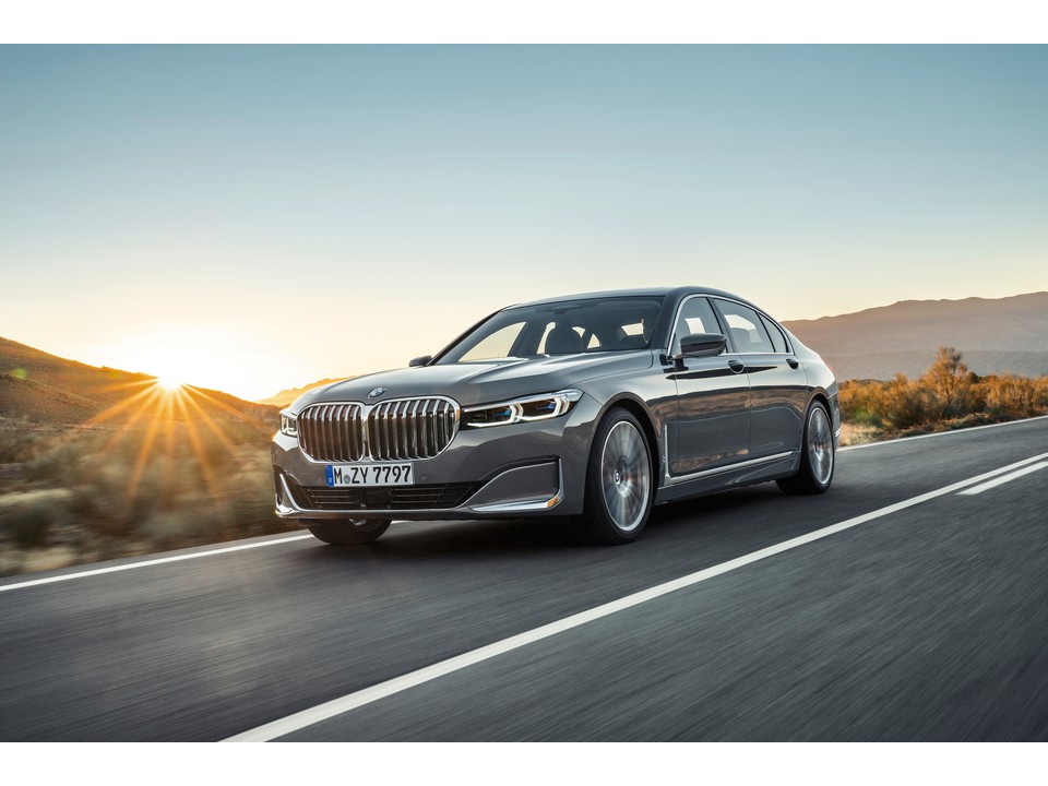 download BMW 750iL Work workshop manual