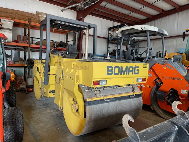 download Bomag Hypac C330B Steel Wheel Compactor able workshop manual