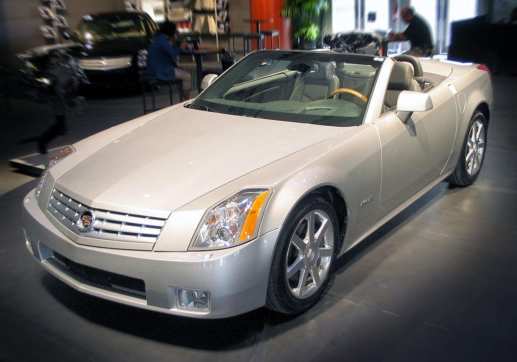 download Cadillac XLR workshop manual