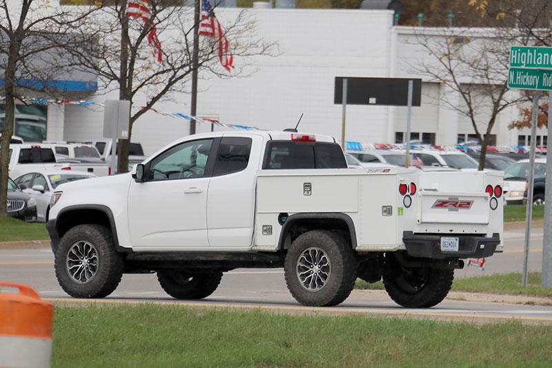 download Chevrolet Colorado Pickup workshop manual