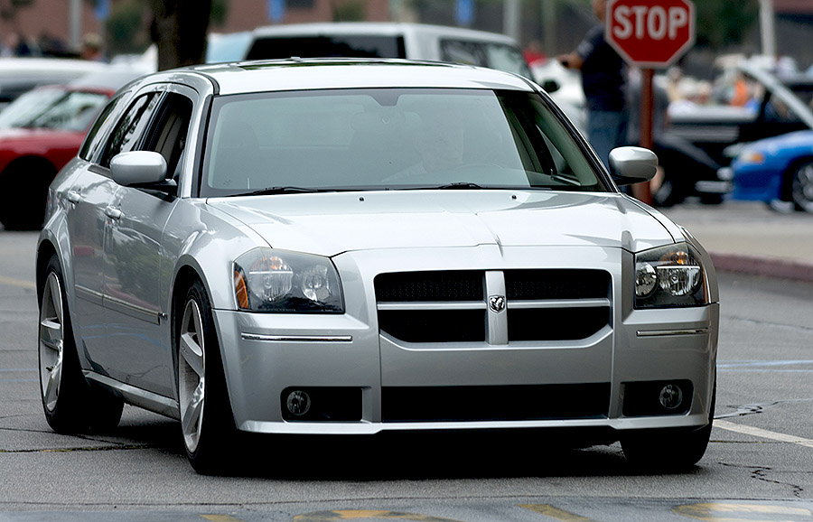 download DODGE MAGNUM able workshop manual