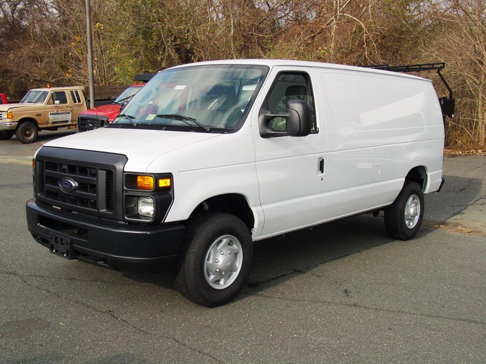 download Ford E 450 in workshop manual