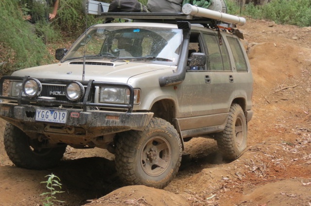 download HOLDEN JACKAROO able workshop manual