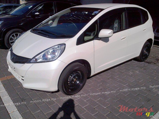 download Honda FIT workshop manual