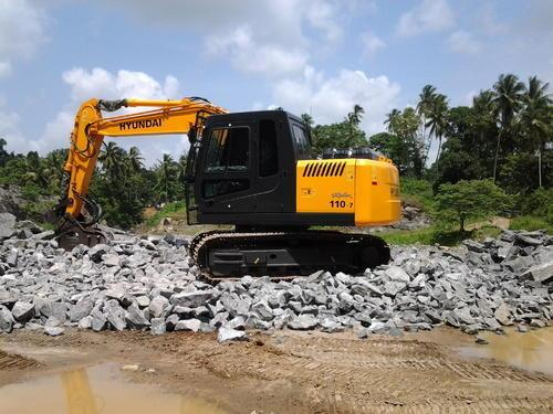 download Hyundai Crawler Type Excavator R180LC 3 able workshop manual