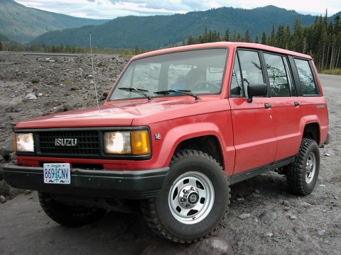 download Isuzu Trooper workshop manual