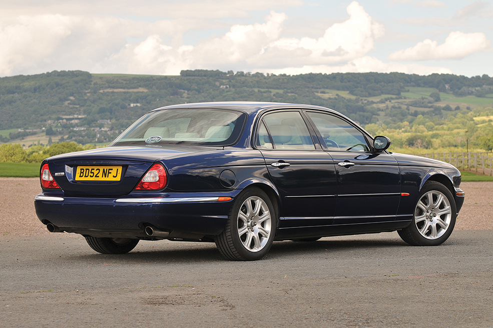 download JAGUAR XJ6 X350 able workshop manual