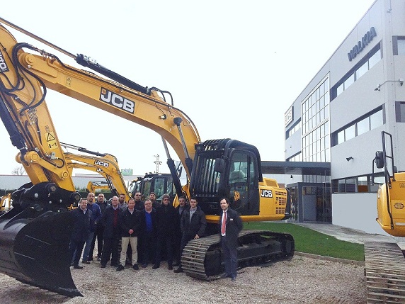 download JCB JS240 Tracked Excavator able workshop manual