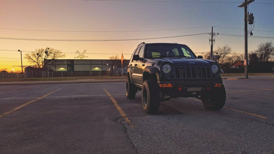 download JEEP LIBERTY KJ Gas workshop manual