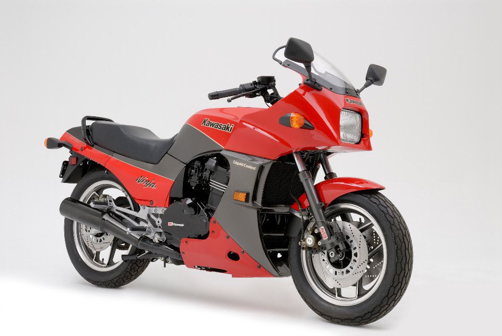 download KAWI GPZ900R ZX900 Motorcycle able workshop manual