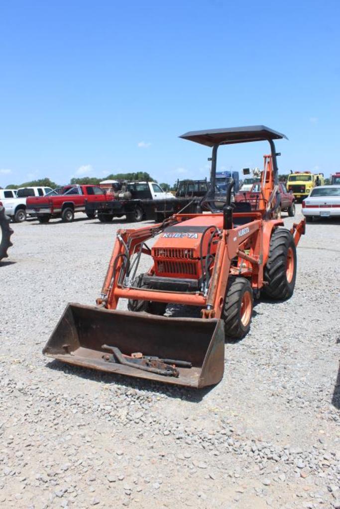 download Kubota B20 TLB Tractor of 2 files able workshop manual