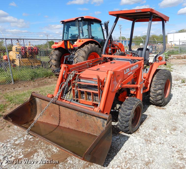 download Kubota L35 Tractor ueable workshop manual