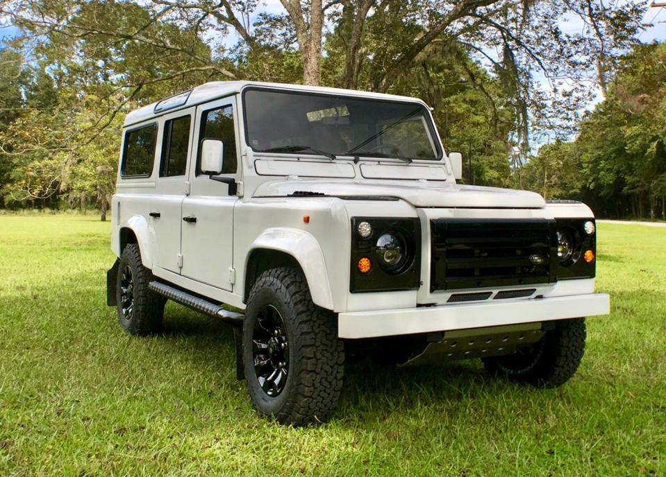 download Land Rover Defender 90 110 130 workshop manual