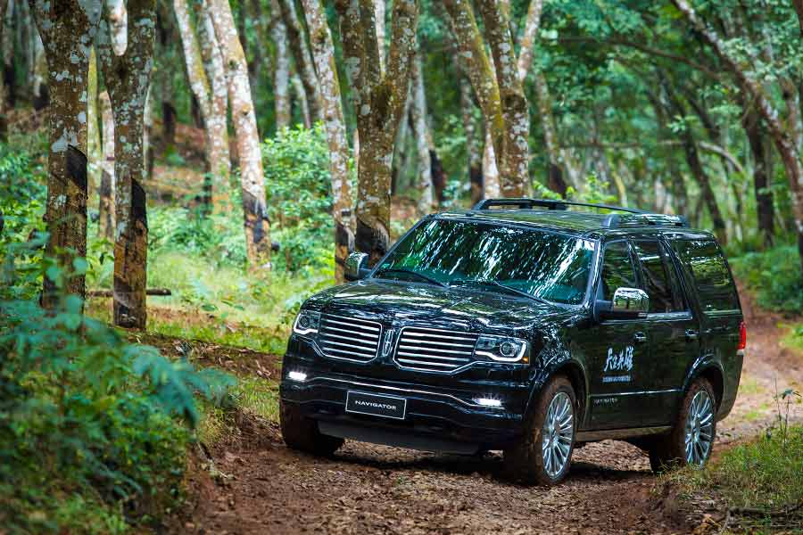 download Lincoln Navigator workshop manual