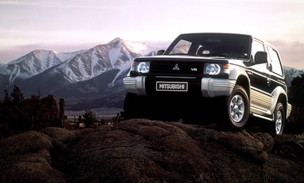 download MITSUBISHI MONTERO Sport workshop manual