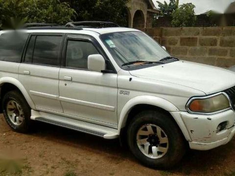 download MITSUBISHI MONTERO workshop manual