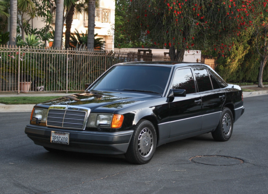 download Mercedes 300E 93 workshop manual