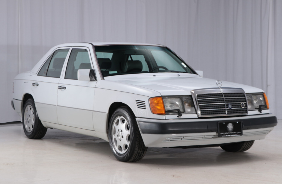 download Mercedes Benz 124 Sedan 300D 2.5 TURBO WSRM workshop manual