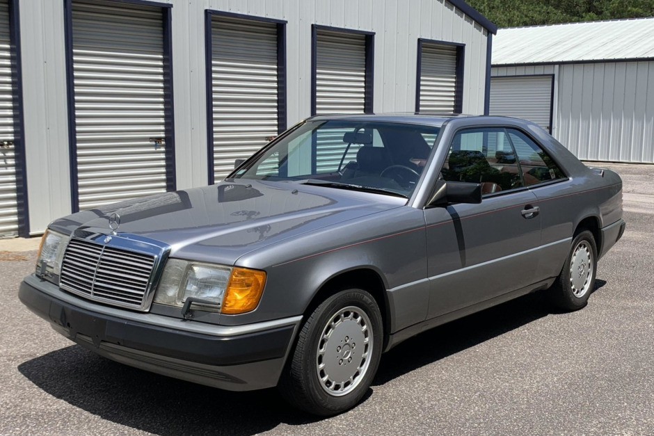 download Mercedes Benz 300CE able workshop manual