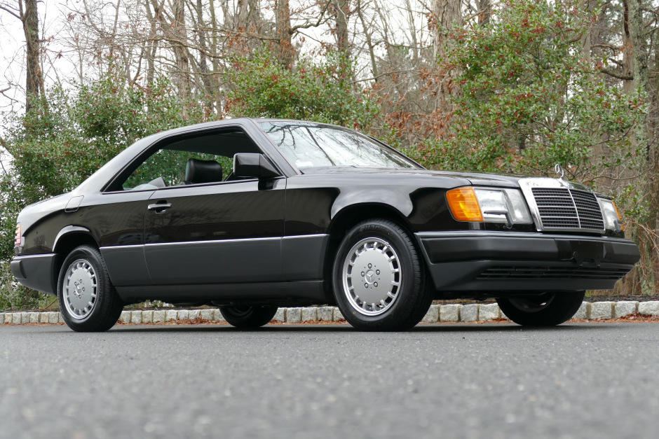 download Mercedes Benz 300CE able workshop manual