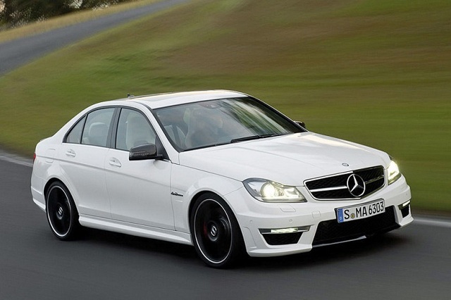 download Mercedes Benz C63 AMG workshop manual