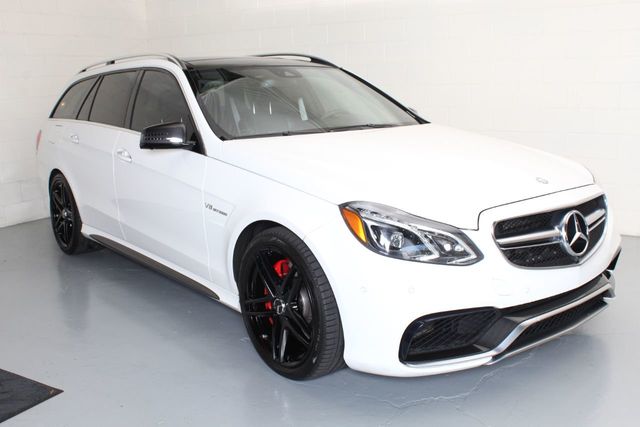 download Mercedes Benz E Class E63 AMG able workshop manual