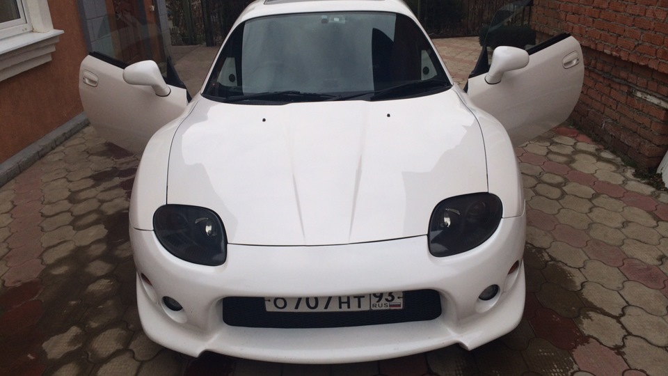 download Mitsubishi FTO workshop manual