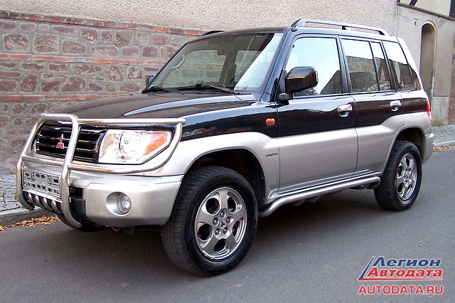 download Mitsubishi Pajero IV Car workshop manual