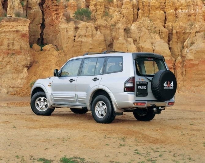 download Mitsubishi Pajero NP workshop manual