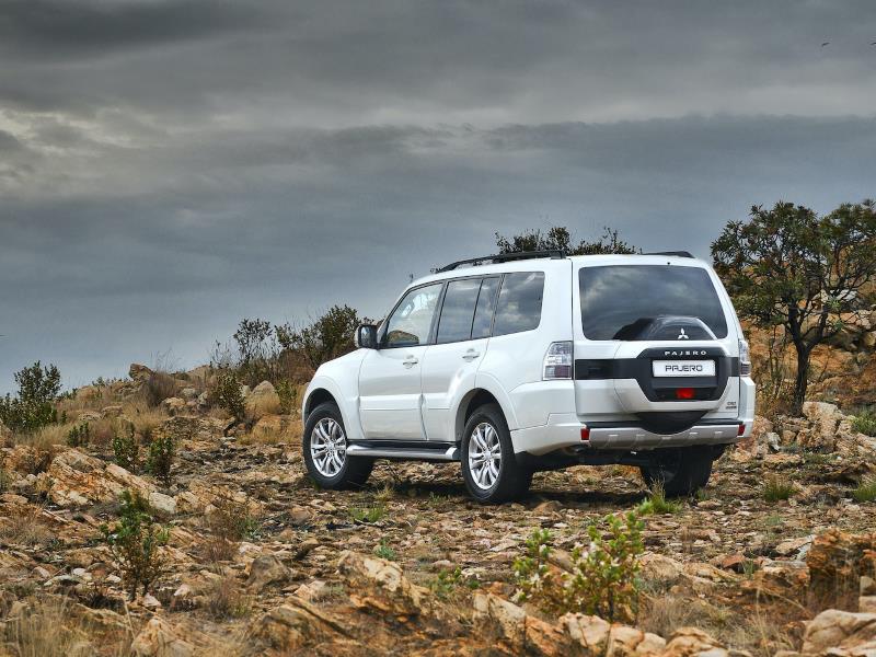 download Mitsubishi Pajero Nm able workshop manual