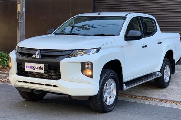 download Mitsubishi Triton workshop manual