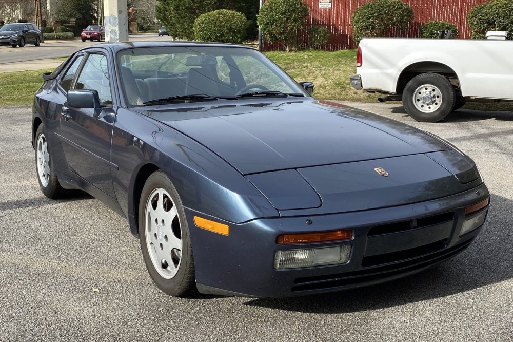 download Porsche 944 Turbo able workshop manual