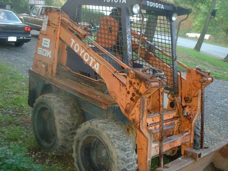 download Toyota 2SDK8 Skid Steer Loader able workshop manual