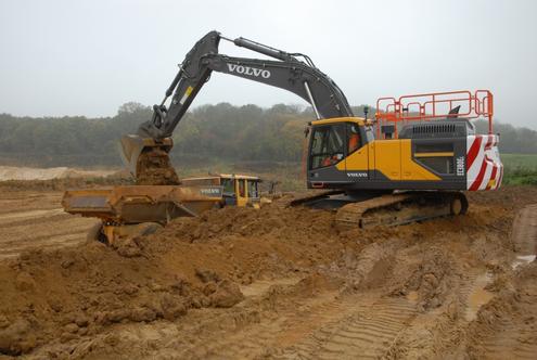 download VOLVO EC380E NL Excavator able workshop manual