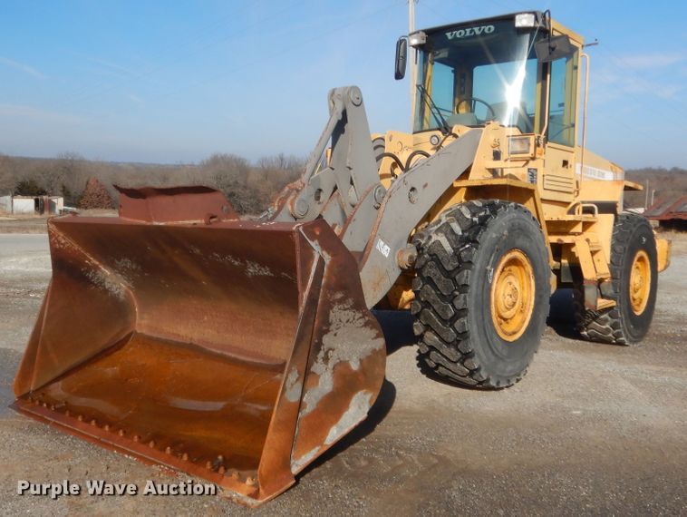 download Volvo L90C Wheel Loader able workshop manual