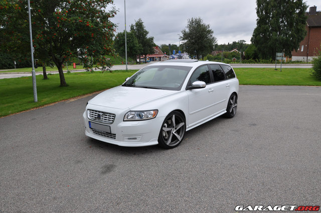 download Volvo V50 workshop manual