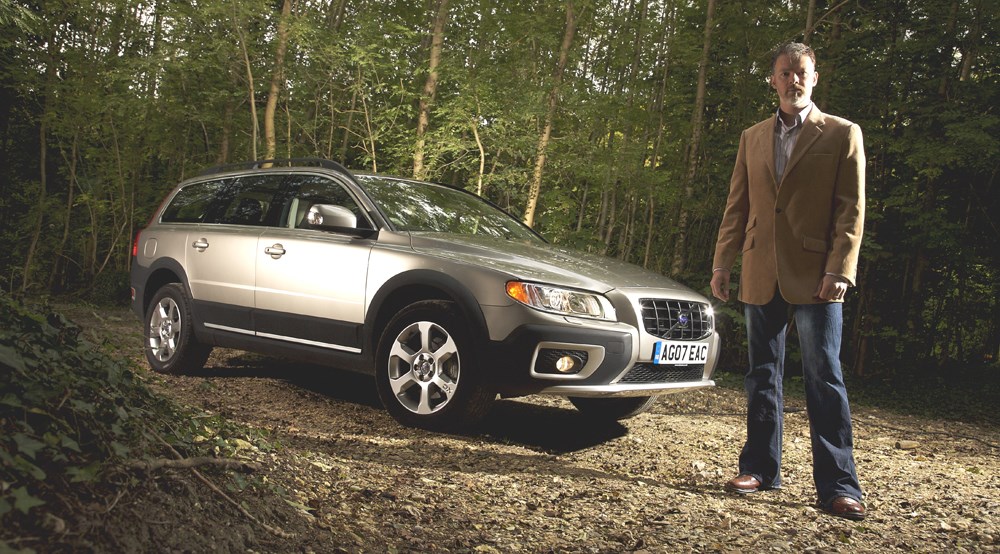 download Volvo XC70 workshop manual